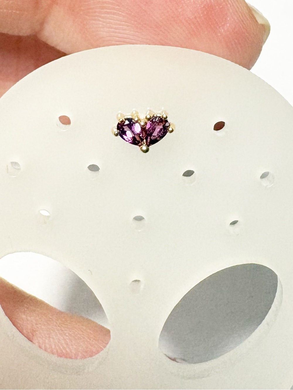 14K Solid Gold Leaf Rhodolite Garnet Stud - Picture 2 of 4